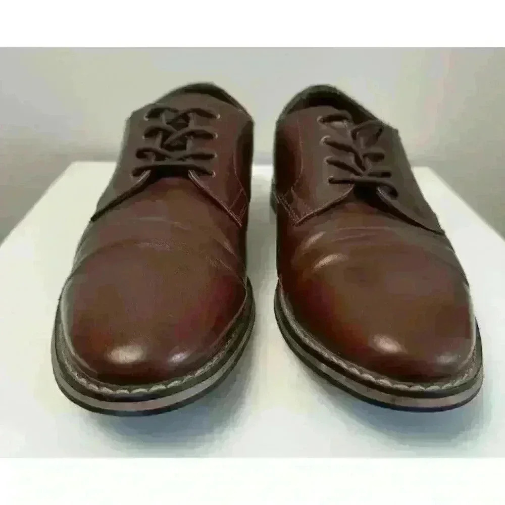 EUC Express Brown Men’s Dress Shoes Size 8 Oxford Style